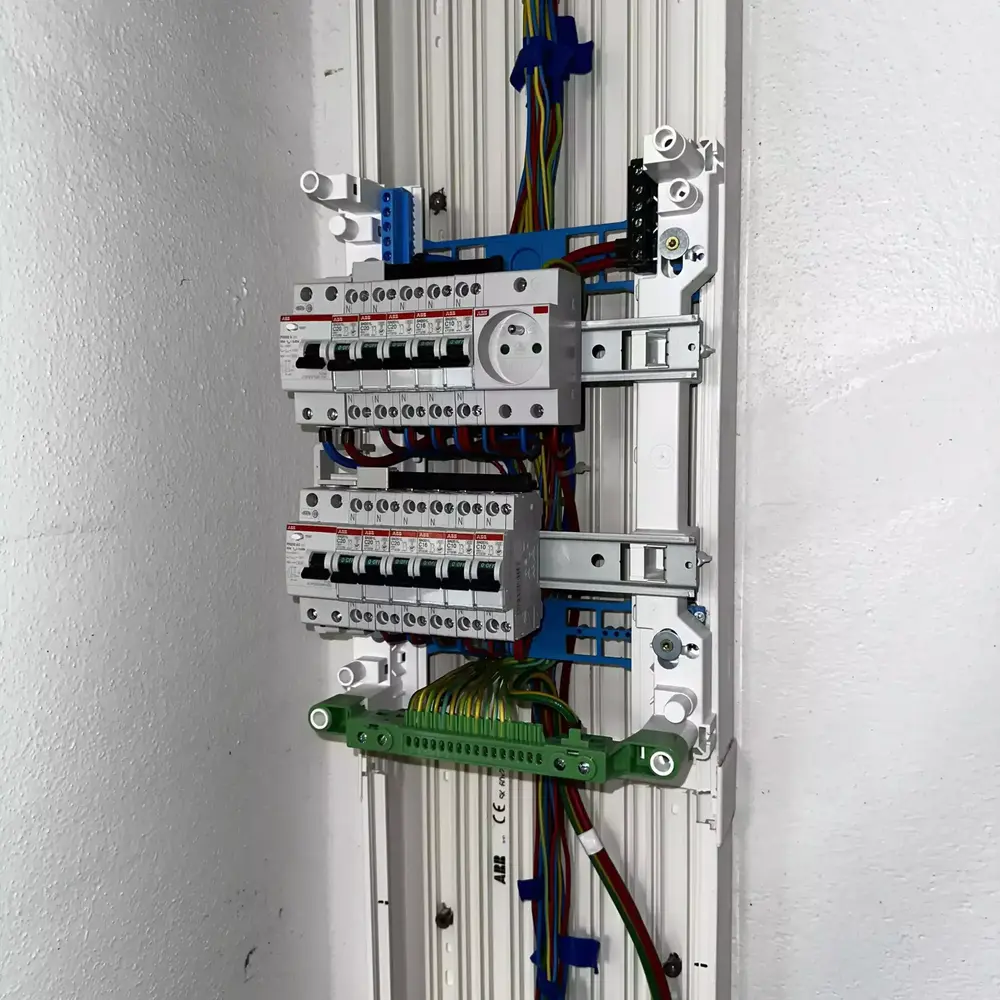 IMG_5193-min-scaled (1)